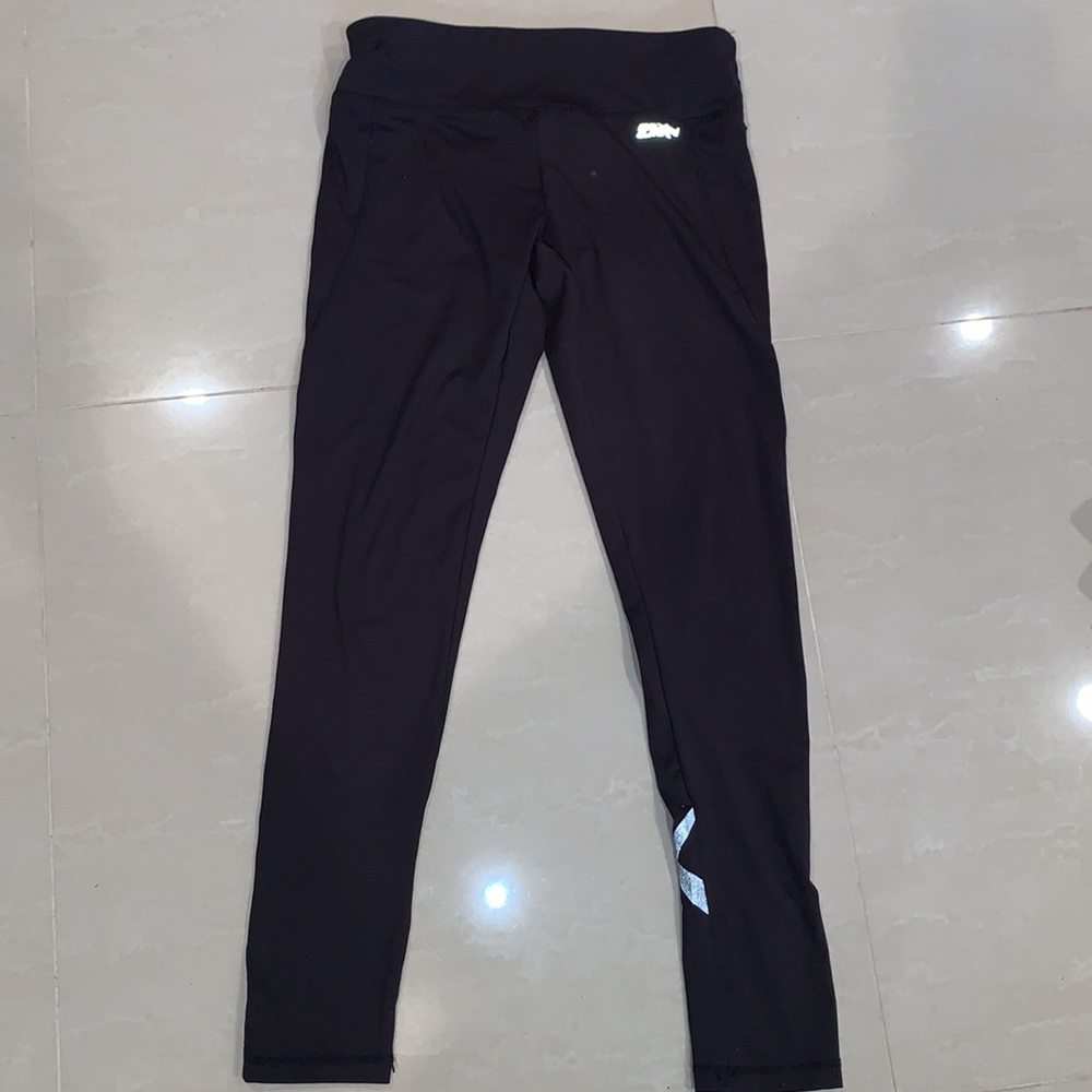 Euro Running Leggings With reflectors Size M